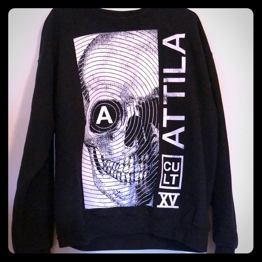 ATTILA crewneck sweater